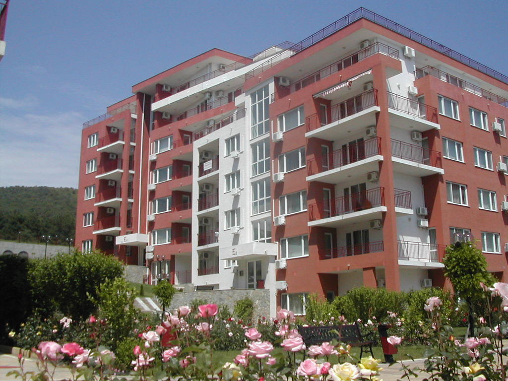 Marina Panorama Grand Resort Private Apartments Sveti Vlas Dış mekan fotoğraf