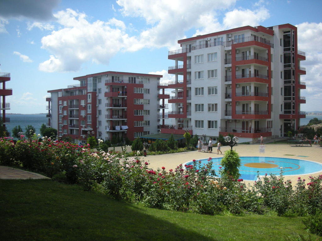 Marina Panorama Grand Resort Private Apartments Sveti Vlas Dış mekan fotoğraf